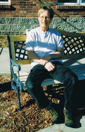 07Tim_park_bench